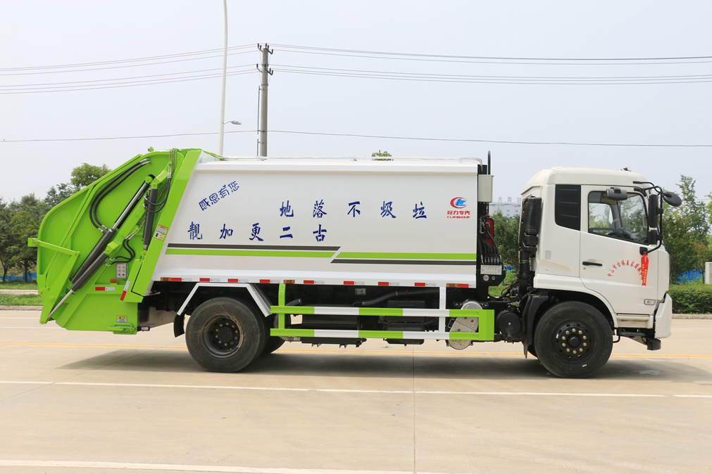 阜陽垃圾清運車開環衛垃圾車多少錢一月