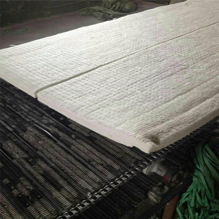 通化陶瓷硅酸铝纤维棉-通化建筑窑炉保温卷毡-鑫久正硅酸铝针刺毯价格