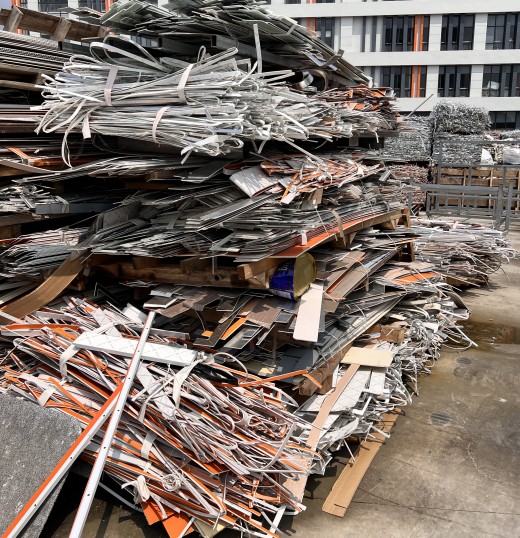 苏州吴江区铝型材回收6061大量求购
