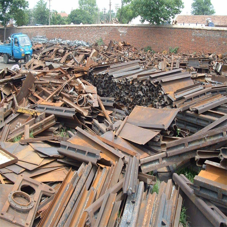 回收工地废铁多少一公斤-废铁边料多年经验
