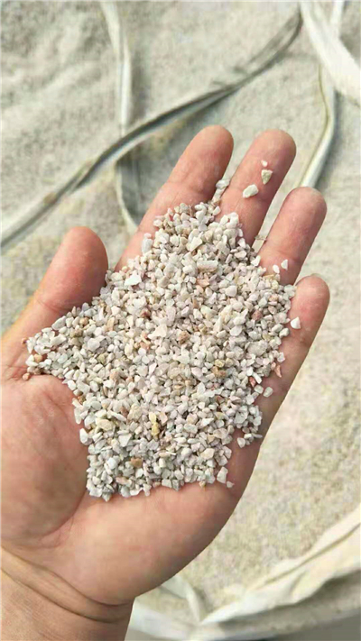 拉萨2-4mm石英砂滤料